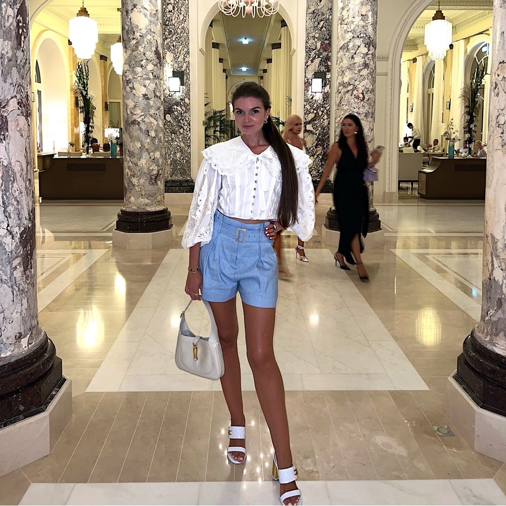 Meet your Posher, Karolina marija